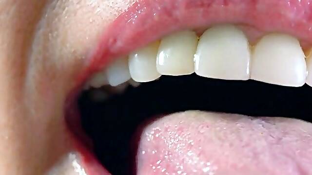 Close-up Blowjob with Asian Amateur MILF Babe