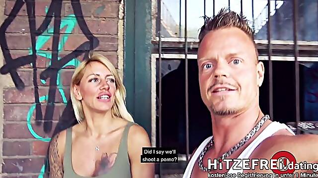 Fairly Harleens outdoor sex