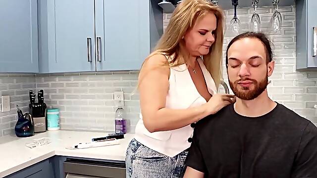 GILF 