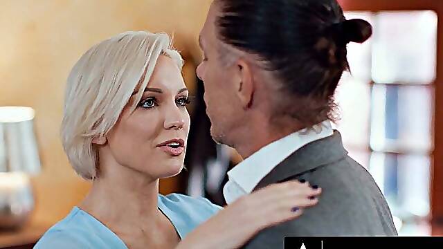 MODERN-DAY SINS - Naughty Wife Kenzie Taylor Sets Up A Hot Threesome With Her Lookalike