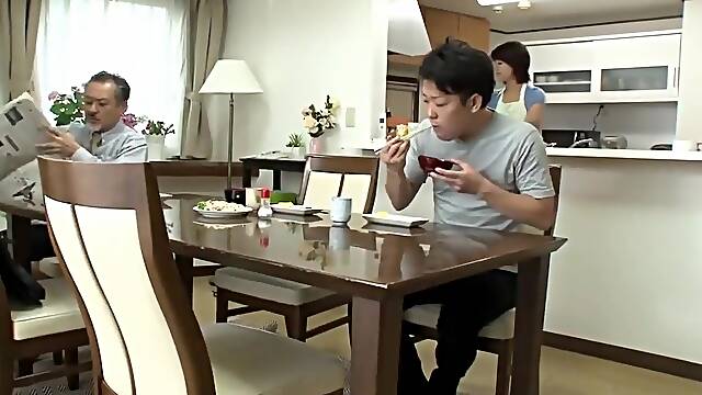 Nozomi Sasayama japanese milf stepmom 2 seconds after