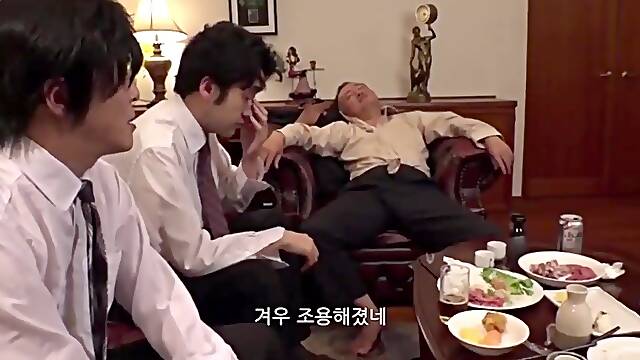Asian wife fucked by husbands 4 friends