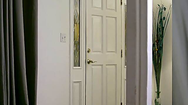 09. My New Mommy And Old Mommy - Kendra James, Mona Wales, Kenzie Reeves (29.02.2020) - Molly Gingha