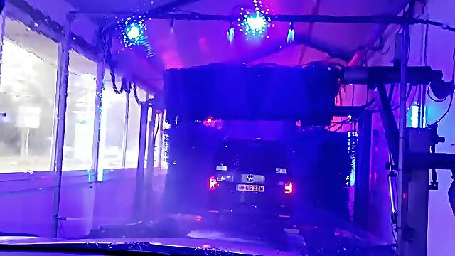 Who Finishes 1st - Car Wash or Blow Job 4K