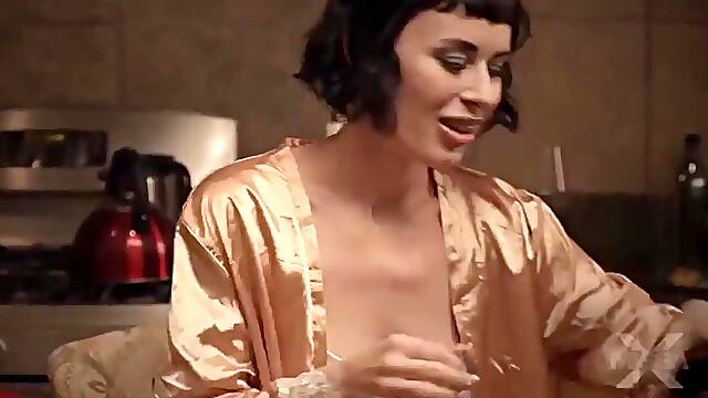 Im a guy of the abode. Spanish sub. To watch in : pornsuborg