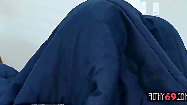 Golden-haired mother id like to fuck tempt stepson with her giant titties