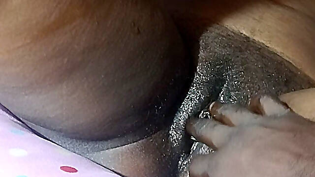 In the bedroom fingering mature mom for masturbation files