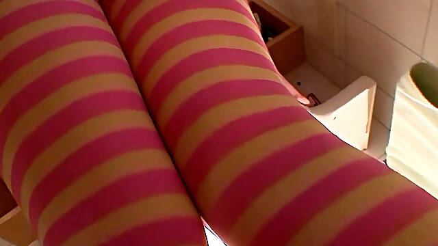 Jizz-glazed Rack! a Sweet Stocking Stuffer