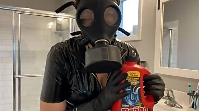 Latex Gas Mask Bathroom Cleaning
