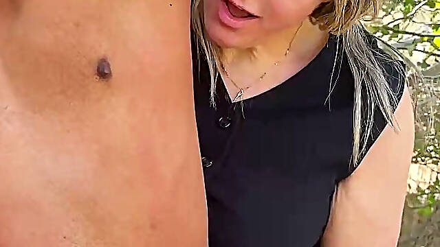 A Bound Slave Receives Tickling From Imperatrizbellasadistic